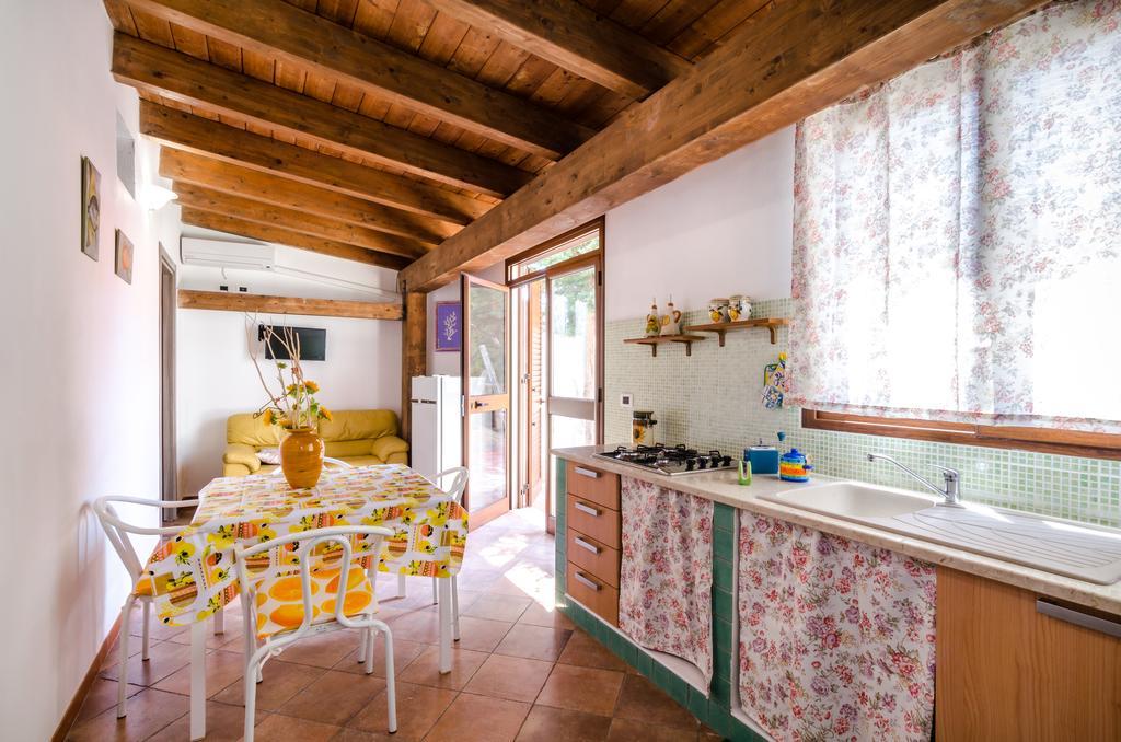 Villa Aurelia Castellammare del Golfo Exteriör bild